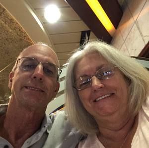 Meet your Posher, Tomvicki